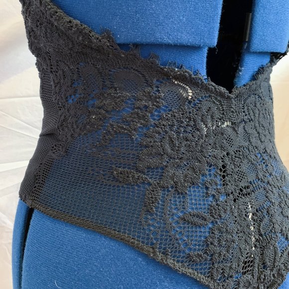 FREE PEOPLE Low Back Lace Bodysuit - Picture 3 of 4